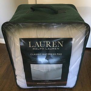 BRAND NEW RALPH LAUREN KING MATTRESS PAD